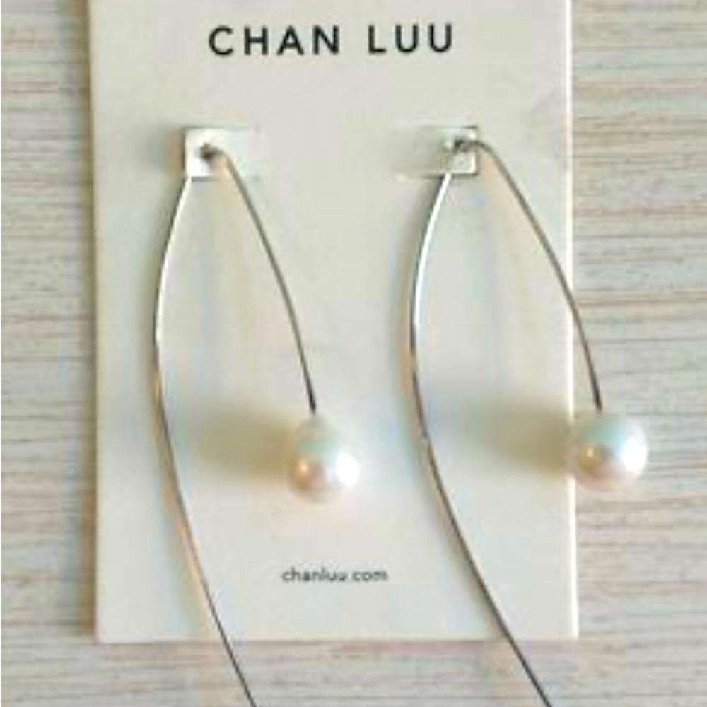 CHAN LUU WHITE AND SILVER FLOATING PEARL DROP THREAD THRU EARRINGS (SOLD OUT)